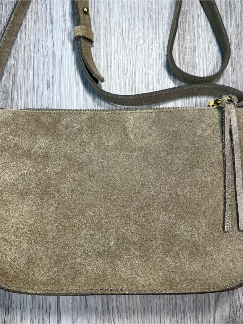 MADEWELL The Simple Crossbody‎ Bag Purse Small Suede Leather Olive Green Gold